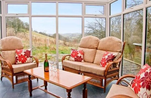 Denbigh Cottage | HENDRE ALED FARMHOUSE, pet friendly, with open fire in Llansannan