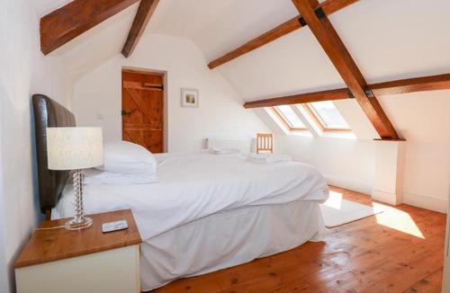 Caernarfon House | Hendre