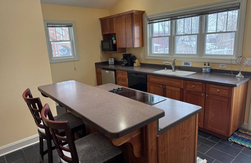 Bayfield House | Hendrickson House - Downtown Bayfield, WI