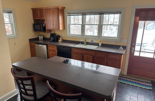 Bayfield House | Hendrickson House - Downtown Bayfield, WI