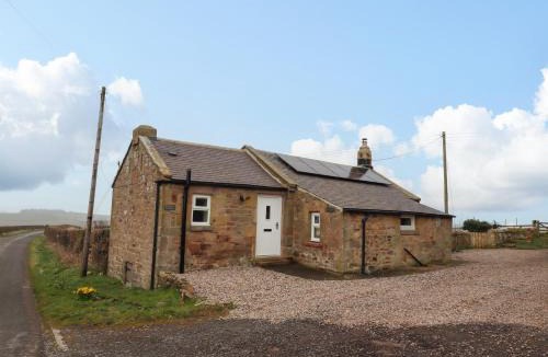 Chathill House | Henhill Lodge