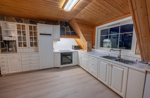 Henningsvaer Cabin | Henningsvær Rorbuer
