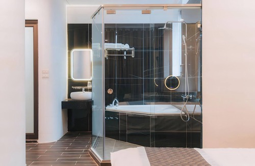 Ha Dong Hotel | Hera Hotel