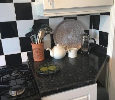 Denholm House | Herb Wood Cottage