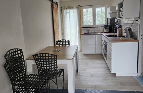 Saint-Vivien-de-Medoc House | Here and nowhere else