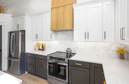 Walla Walla House | Heritage Heights - Luxe Historic Home Near Downtown & Pioneer Park - EV Charger