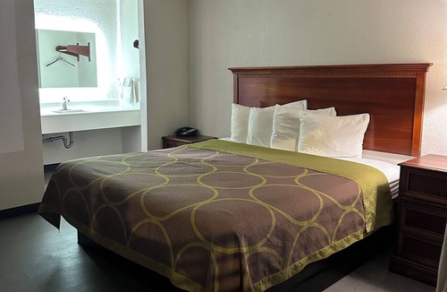 Milledgeville Hotel | Heritage Inn Milledgeville GA