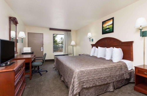 Augusta Hotel | Heritage Inn