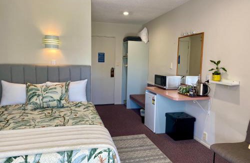 Haast Hotel | Heritage Park Lodge