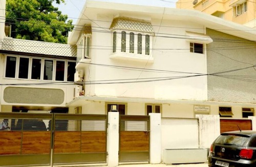 Royapettah Apartment | Heritage Style Studio Apartment In Royapettah
