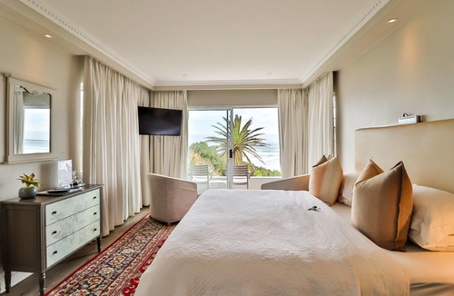 Voelklip Hotel | Hermanus Beachfront Lodge