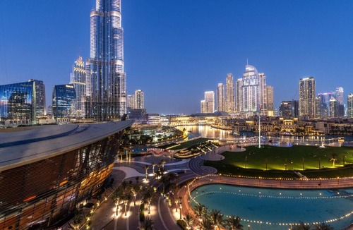 Downtown Dubai Apartment | Hermes-Style 2BR, Full Burj Khalifa View - Infinity Pool - Full Fountain View