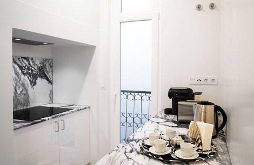 Santos Apartment | Hermitage Castelo - Casa Chafariz