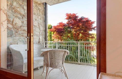 Porto Valtravaglia Apartment | Hermitage Mimosa