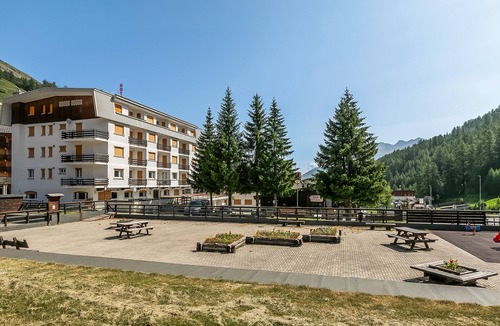 Borgata Sestriere Apartment | Hermitage Studio - close to ski pistes, Sestriere, Italy