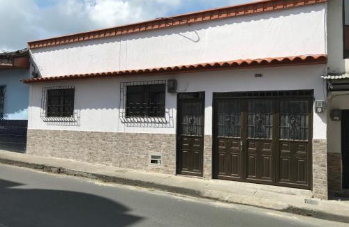 La Estrella House | Hermosa Casa en el centro, a 3 cuadras de la Plaza Principal - Excelente ubicación