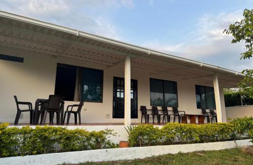 Apulo House | Hermosa casa privada con piscina infinita y WiFI