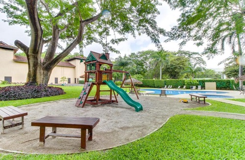 Playa Hermosa Apartment | Hermosa del Mar