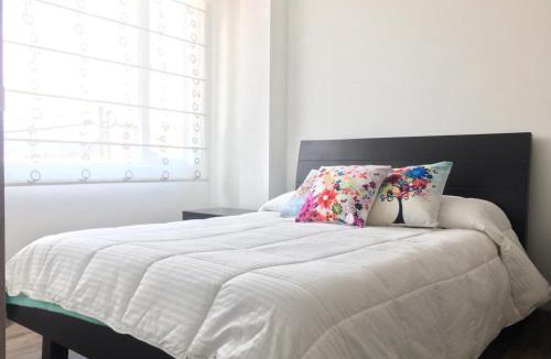 Chia Apartment | Hermoso apartamento con estacionamiento gratuito Chía N1