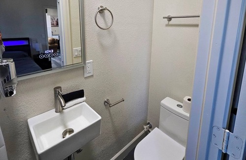 Aurora House | Hermoso private bedroom w/private bathroom