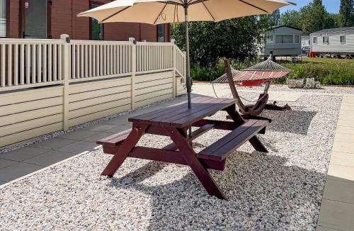 Great Houghton House | Heron Lodge