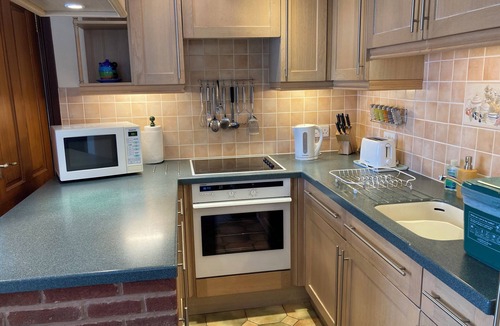 Alcester Apartment | Heron View Riverside Retreat in Peaceful Rural Hamlet near Roman Town, Alcester