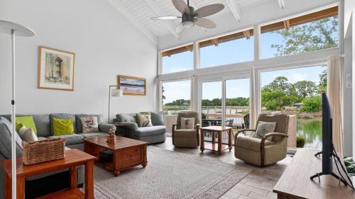 South Beach House | Herons Rest at Port Villas by AvantStay