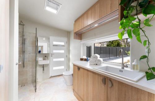 Fullarton House | Herringbone Cottage - Unique Garden Escape CBD