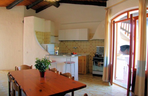 La Ciaccia House | Herrlicher Sandsttrand nur 300 Meter entfernt! Sa Fiorida - Alice mit Terrasse und großem Garten