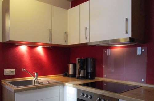 Halblech Apartment | Heyartz, Ferienwohnung Peter - FeWo. I 1. Stock/Wohn-Schlafraum/Dusche