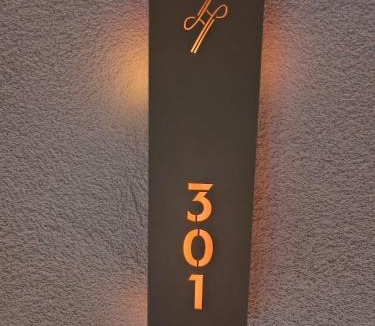 Perissa Hotel | Heyday Luxury Suites