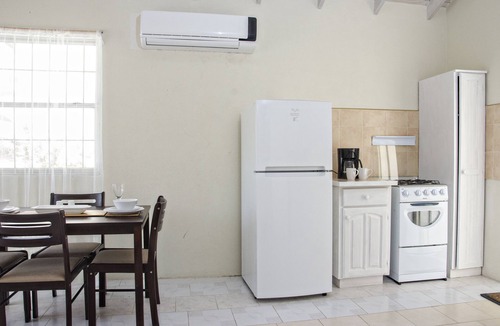 Douglas House | Heywoods Park - West Coast - Barbados - Close to Beach - Free Wi-Fi