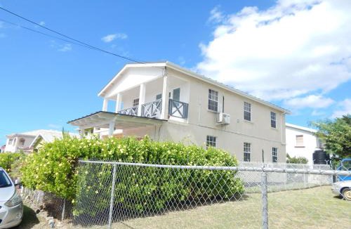Douglas Apartment | Heywoods Villa