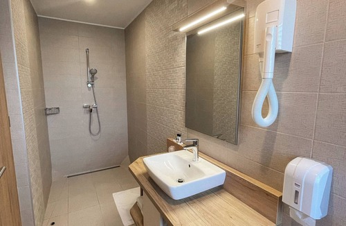 Kranj Hotel | Hiša Aleš