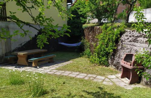 Podbela House | Hiša Belin
