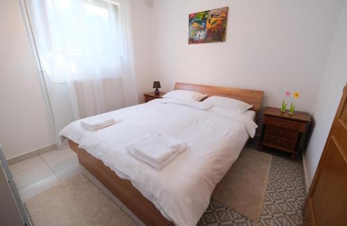 Bostanj House | Hiša Perla