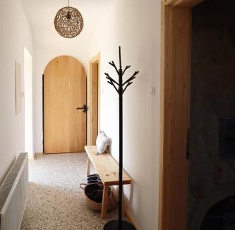 Kog House | Hiška pod Klumpo