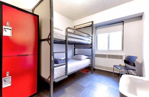 Whyte ave Hostel | HI Edmonton - Hostel