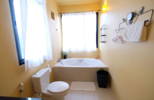 Suan Phueng Hotel | Hi - Scene Resort
