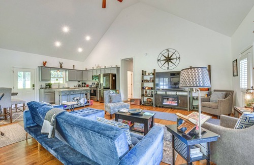 Hiawassee House | Hiawassee Cabin Near Lake Chatuge + AT Trailheads