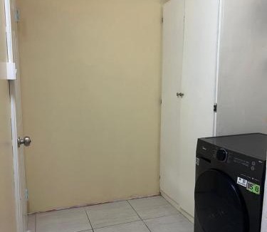 Bois d'Orange Apartment | Hibiscus Apt 1