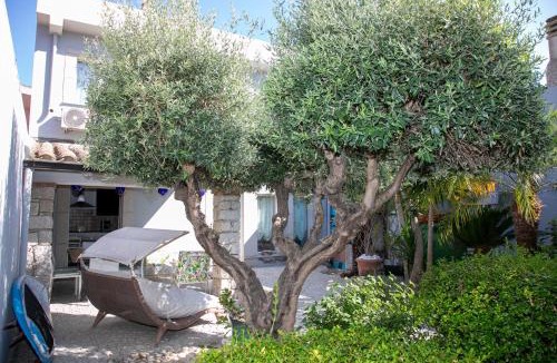Villasimius Bed & Breakfast | Hibiscus B&B