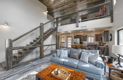 Lead House | Hickok’s Bluff – Spacious Black Hills Cabin with Views, Hot Tub & Game Room