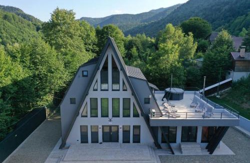 Tarcau Ski Chalet | Hidden Chalet