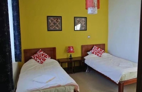Dali Ancient Town Bed & Breakfast | Hidden Garden Dali