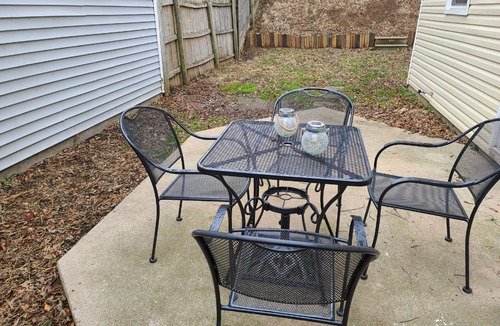 Georgetown House | Hidden Gem 2 Queen Ensuites 5 miles to Kentucky Horse park