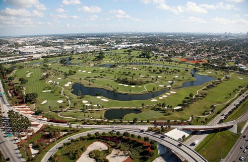 Ludlam House | Hidden Gem! 3 Awesome Units, Pets Allowed and On-site Pool, Near Bayfront Park!
