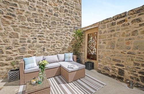 Amble House | Hidden Gem