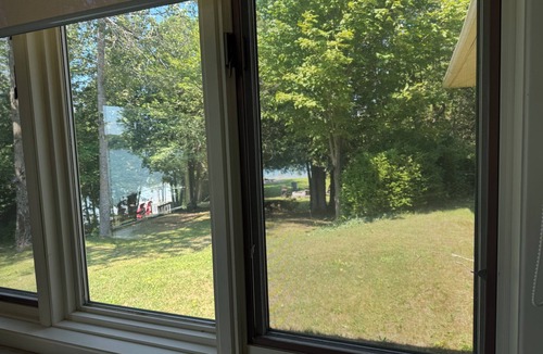 Eugenia Cottage | Hidden Gem Lakefront cottage 1-1/2 hrs N of GTA. Perfect for Family getaway