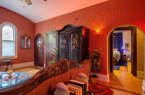 Rockford House | Hidden Gem SLEEPS 10+! Children & Pets welcomed!